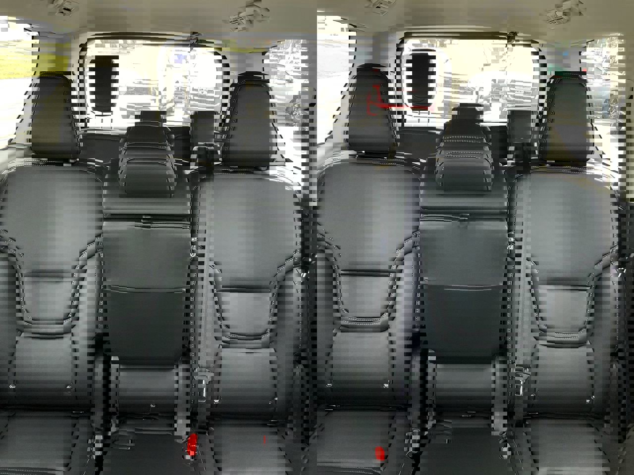 New 2026 Nissan Armada SV image 20