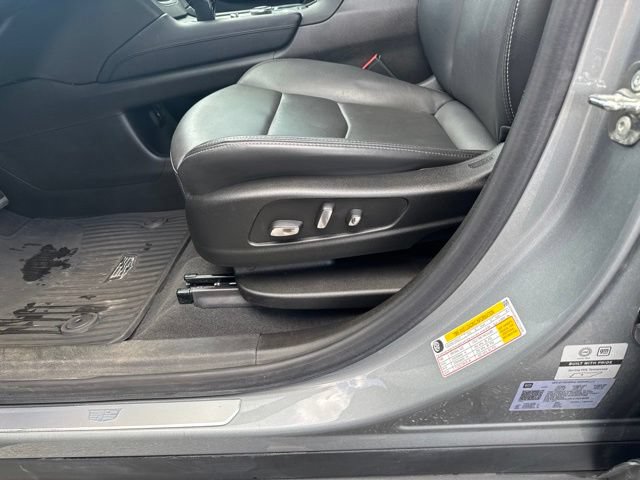 Used 2024 Cadillac XT6 Sport w/ LPO, Onyx Lite Package AWD/4WD image 16