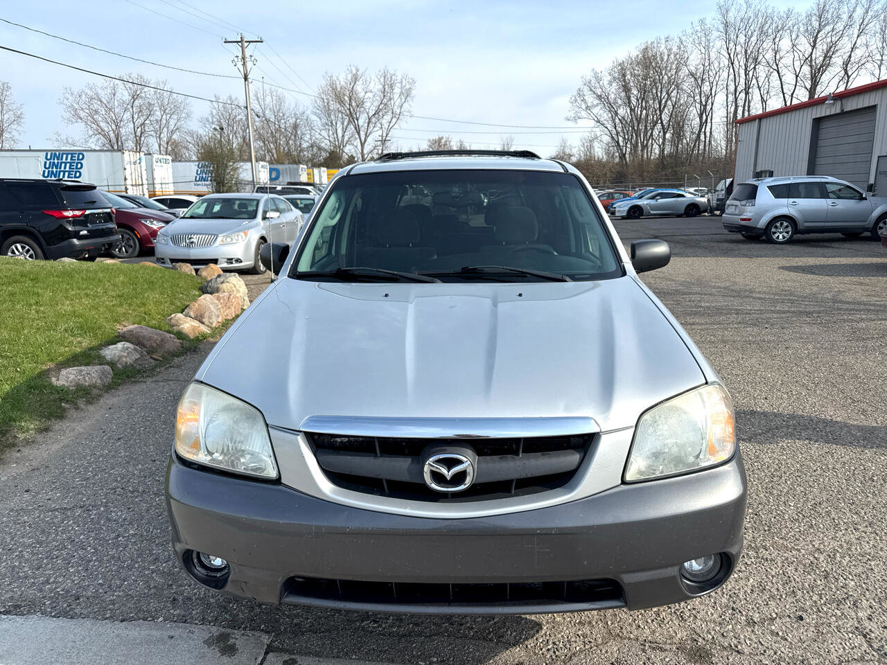 Used 2003 MAZDA Tribute LX image 2