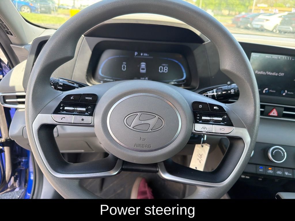 Used 2024 Hyundai Elantra SE FWD image 15