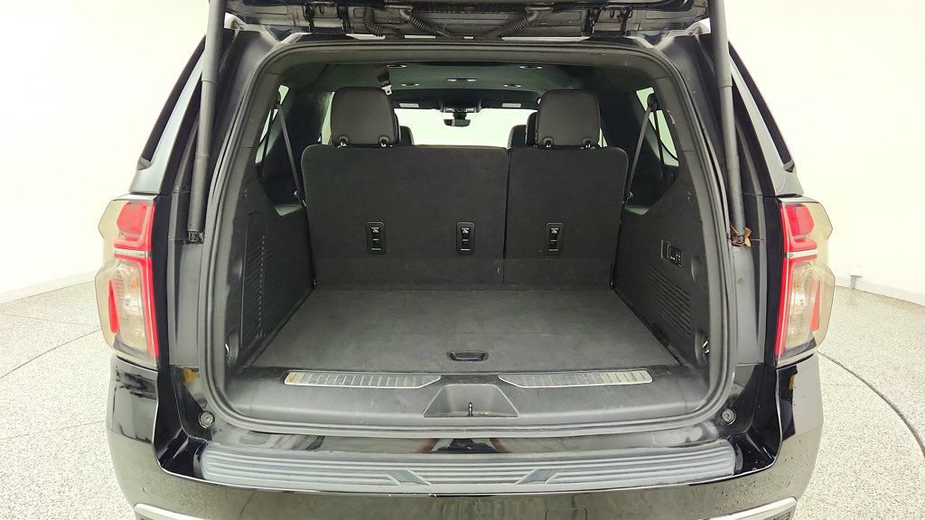 Used 2022 Chevrolet Suburban High Country AWD/4WD image 22