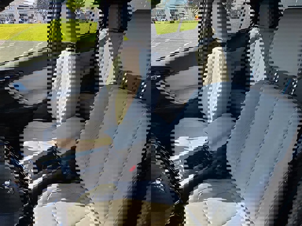 Used 2022 Mitsubishi Eclipse Cross AWD image 13