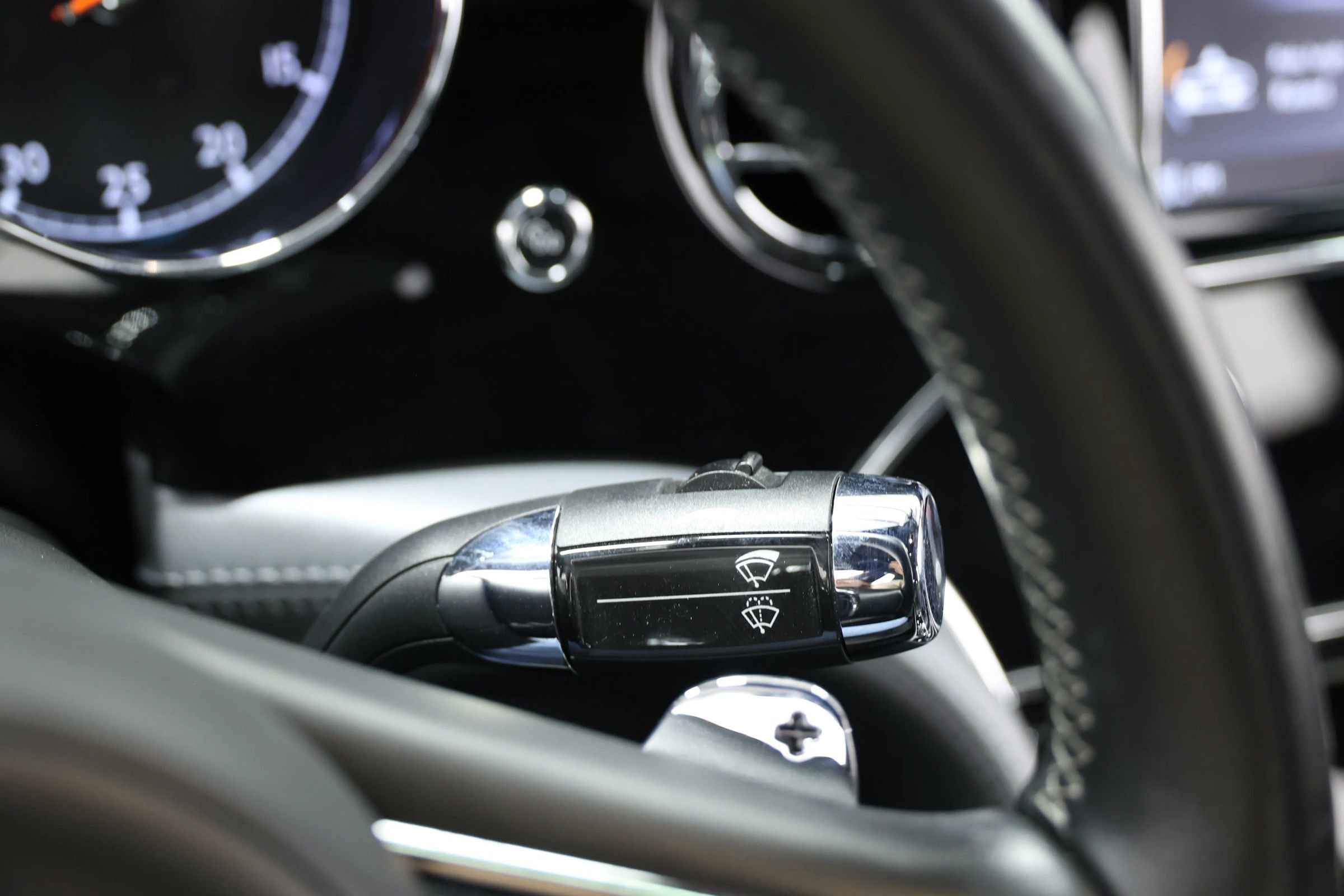 Used 2018 Bentley Mulsanne image 33