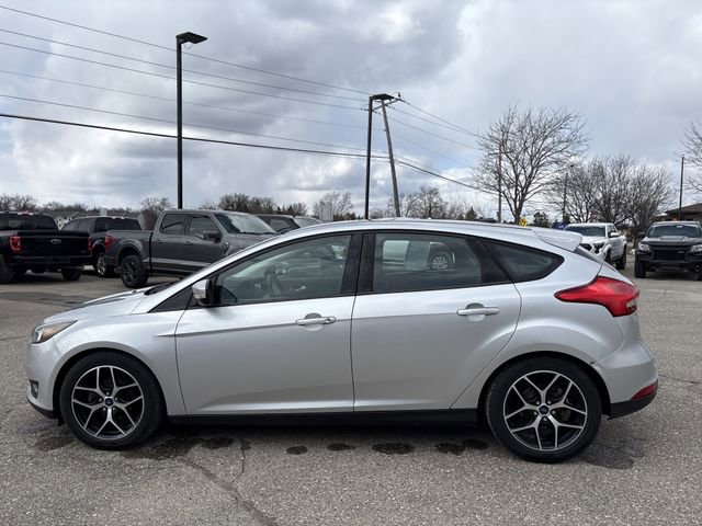 Used 2018 Ford Focus SEL w/ Cold Weather Package FWD image 18