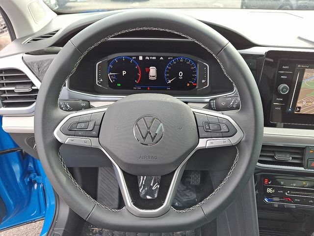 Used 2025 Volkswagen Taos SEL w/ Black Wheel Plus Package AWD/4WD image 18