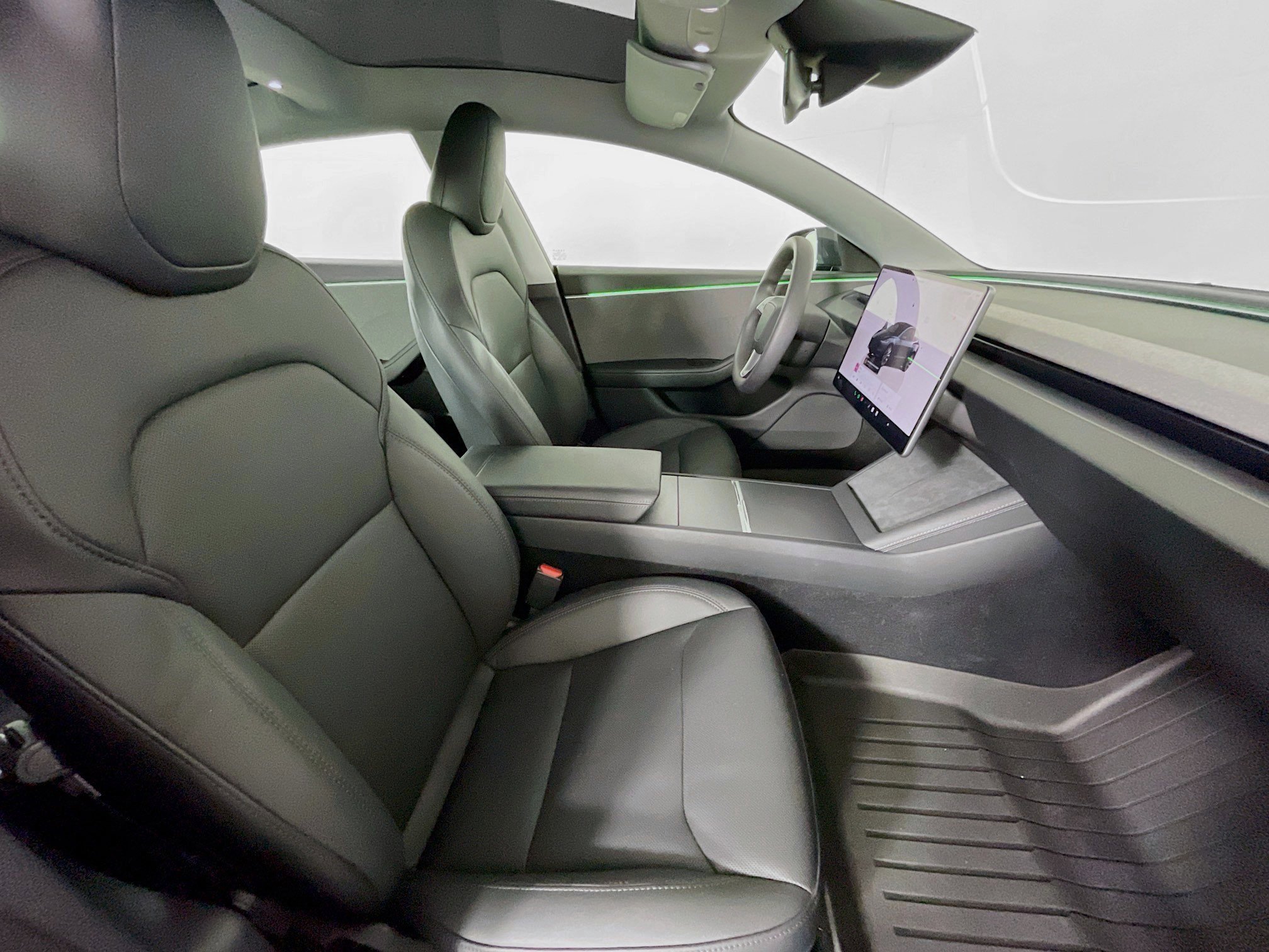 Used 2024 Tesla Model 3 RWD image 30