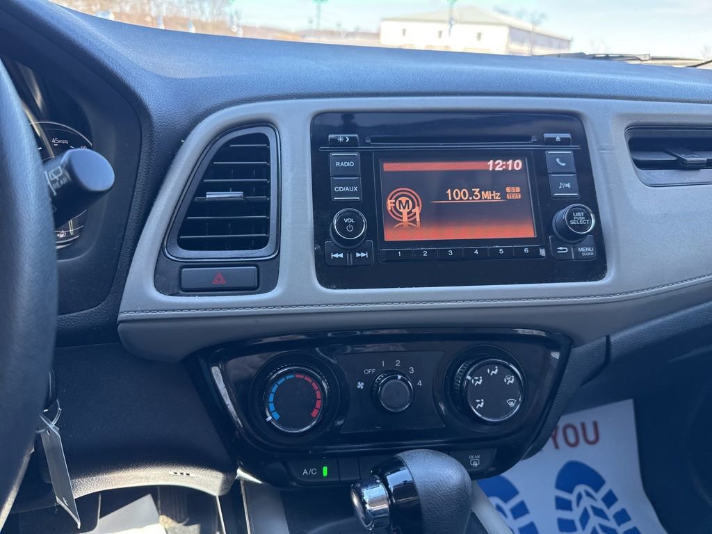 Used 2016 Honda HR-V LX image 22