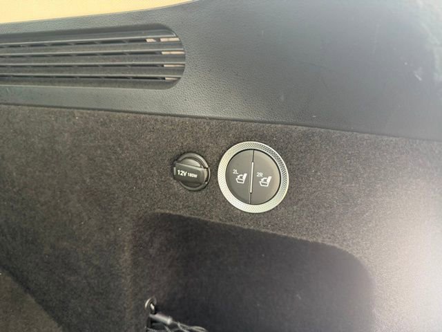 Used 2025 Genesis GV80 2.5T Standard image 15