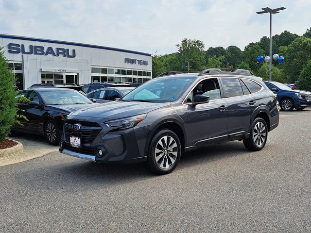 Certified 2025 Subaru Outback Limited AWD/4WD image 2