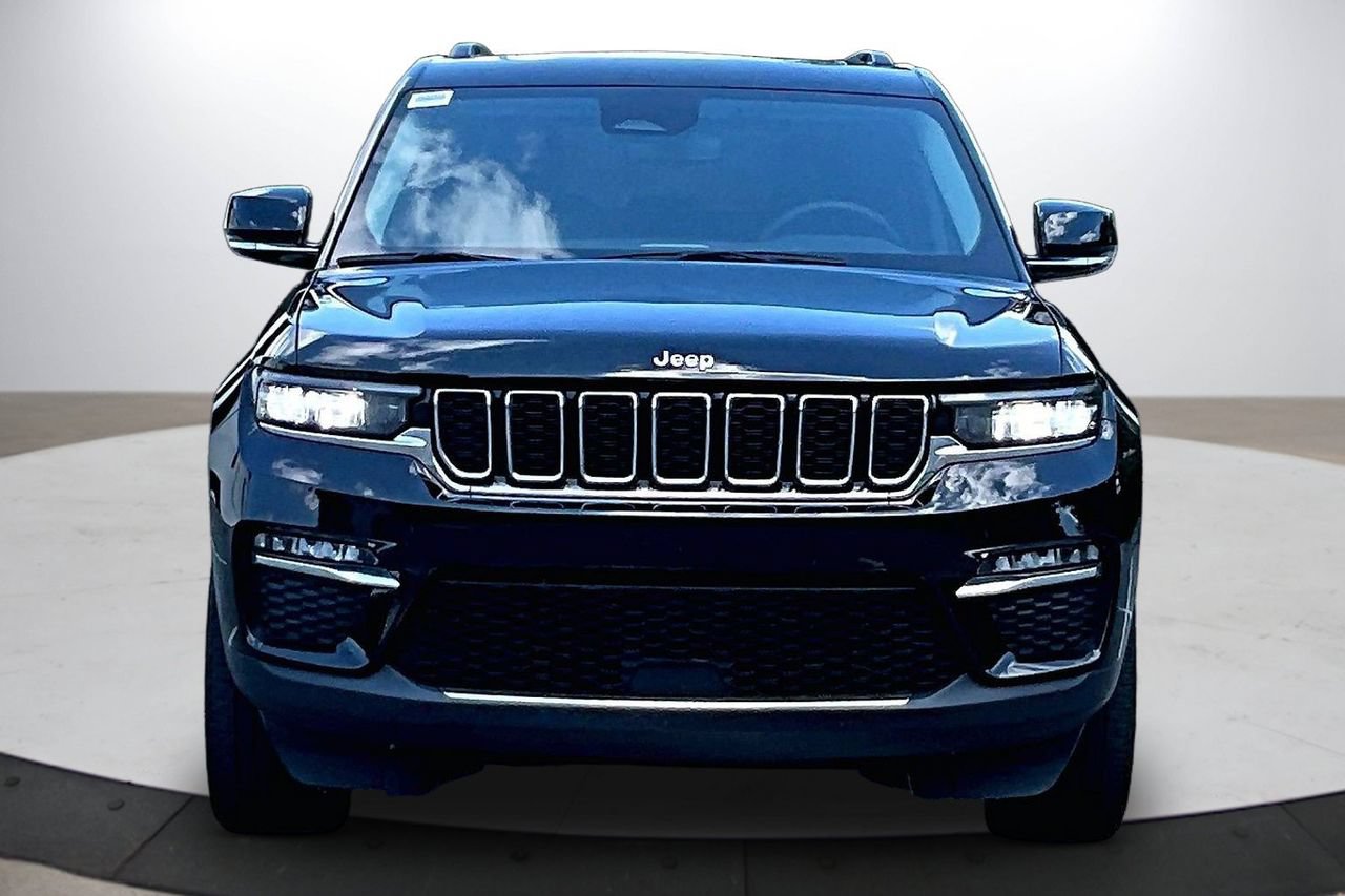 Used 2023 Jeep Grand Cherokee 4WD 4xe image 3