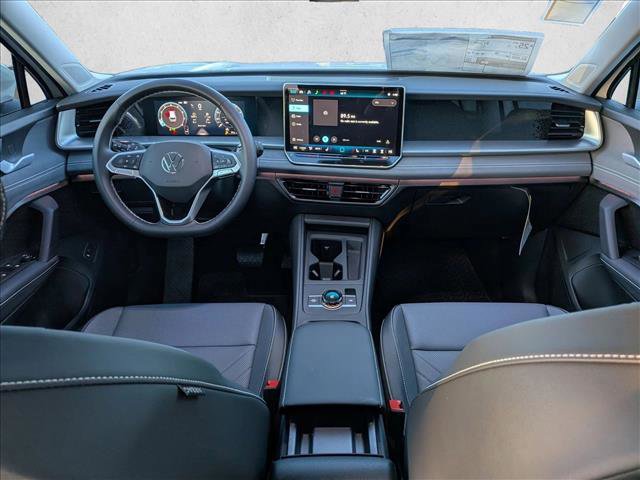 New 2026 Volkswagen Tiguan SE image 13