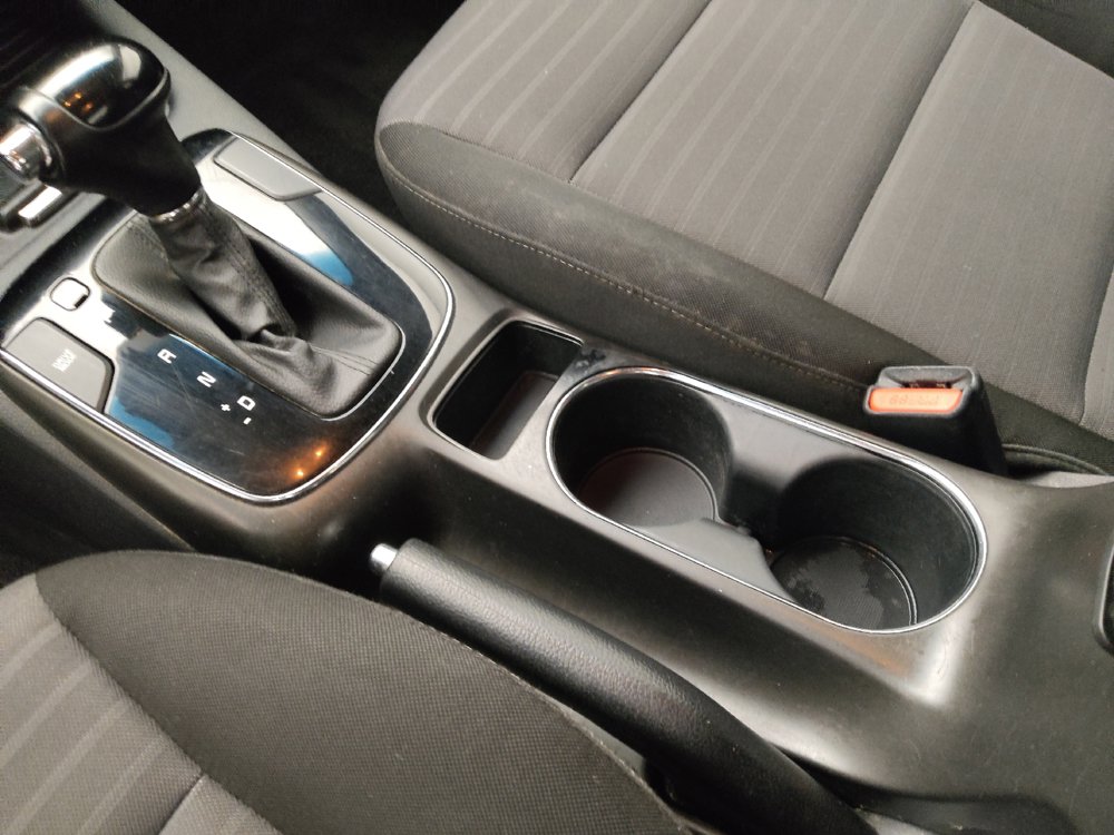 Used 2017 Kia Forte S FWD image 26