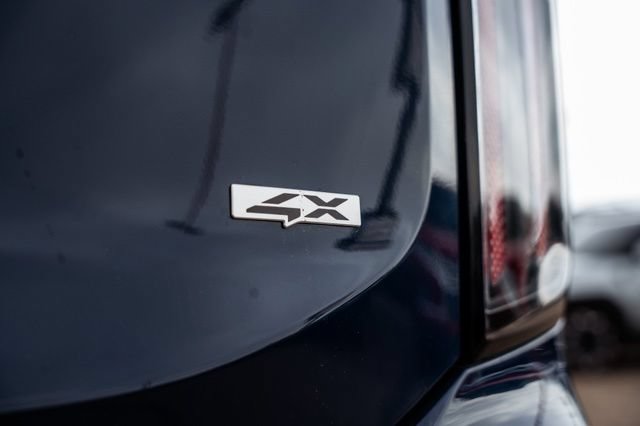 Used 2025 Kia Telluride SX Prestige AWD/4WD image 10