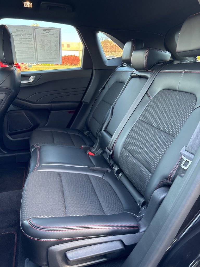 Used 2023 Ford Escape ST-Line w/ Tech Pack #1 image 29
