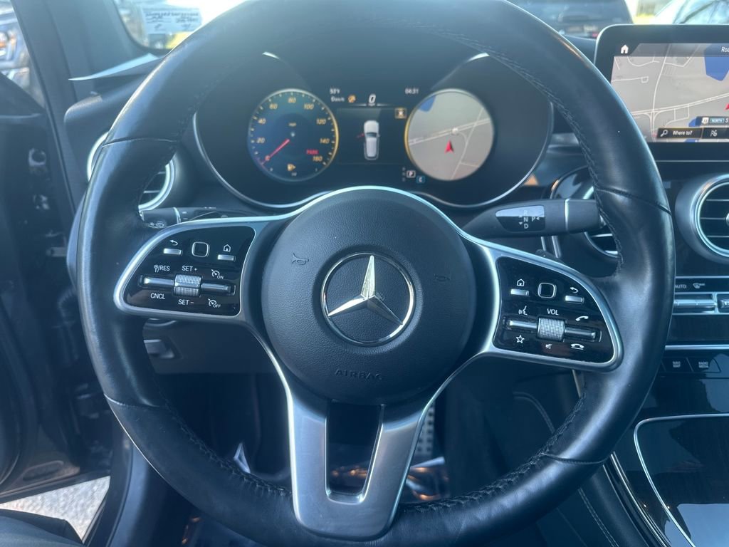Used 2021 Mercedes-Benz GLC 300 4MATIC w/ AMG Line image 16