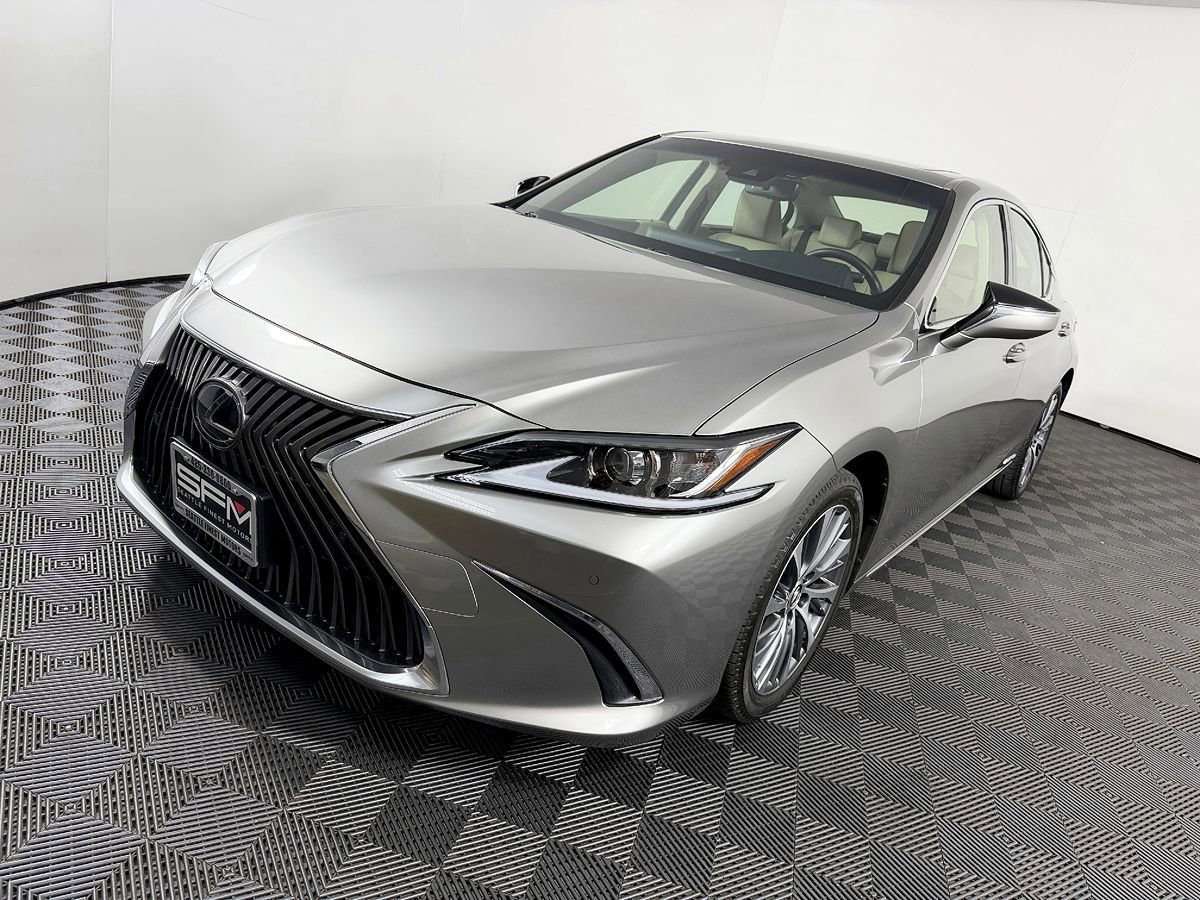 Used 2019 Lexus ES 300h w/ Premium Package FWD image 19