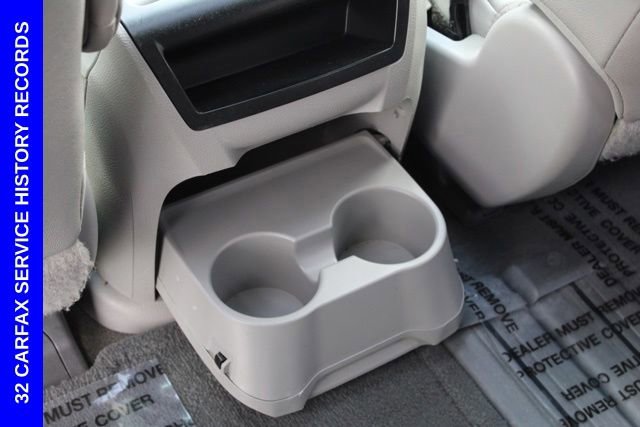 Used 2015 Toyota Sienna XLE FWD image 27