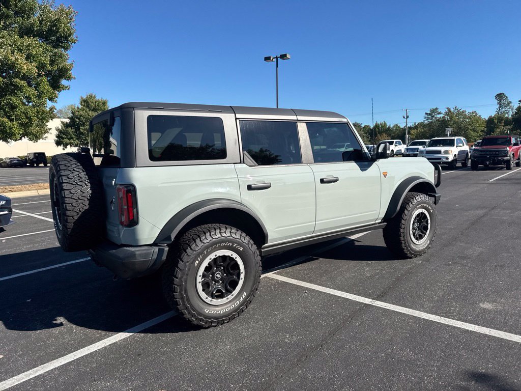 Used 2022 Ford Bronco Badlands AWD/4WD image 8