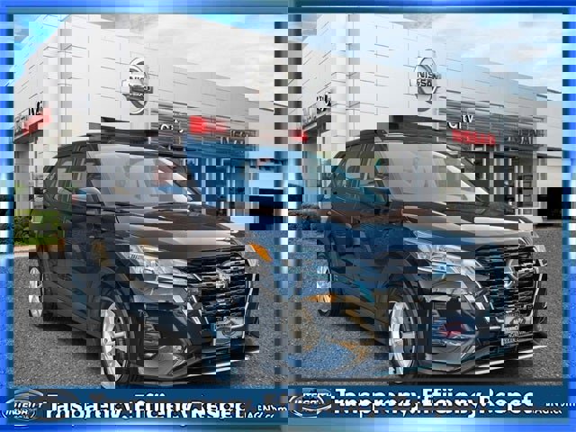 Used 2021 Nissan Kicks S