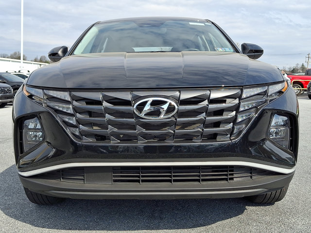 Certified 2024 Hyundai Tucson SE image 2