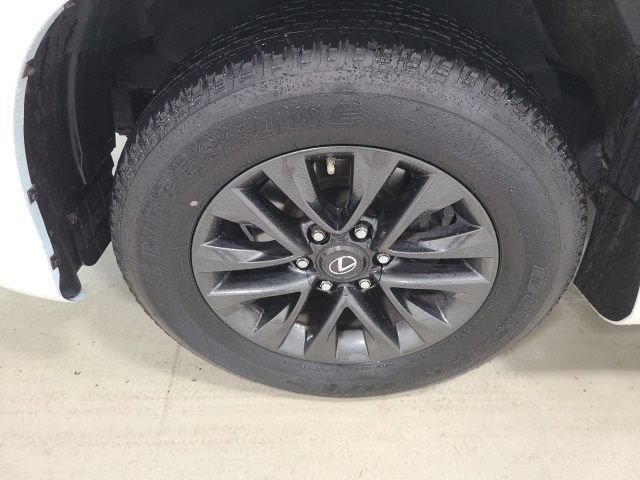 Used 2020 Lexus GX 460 Premium AWD/4WD image 39