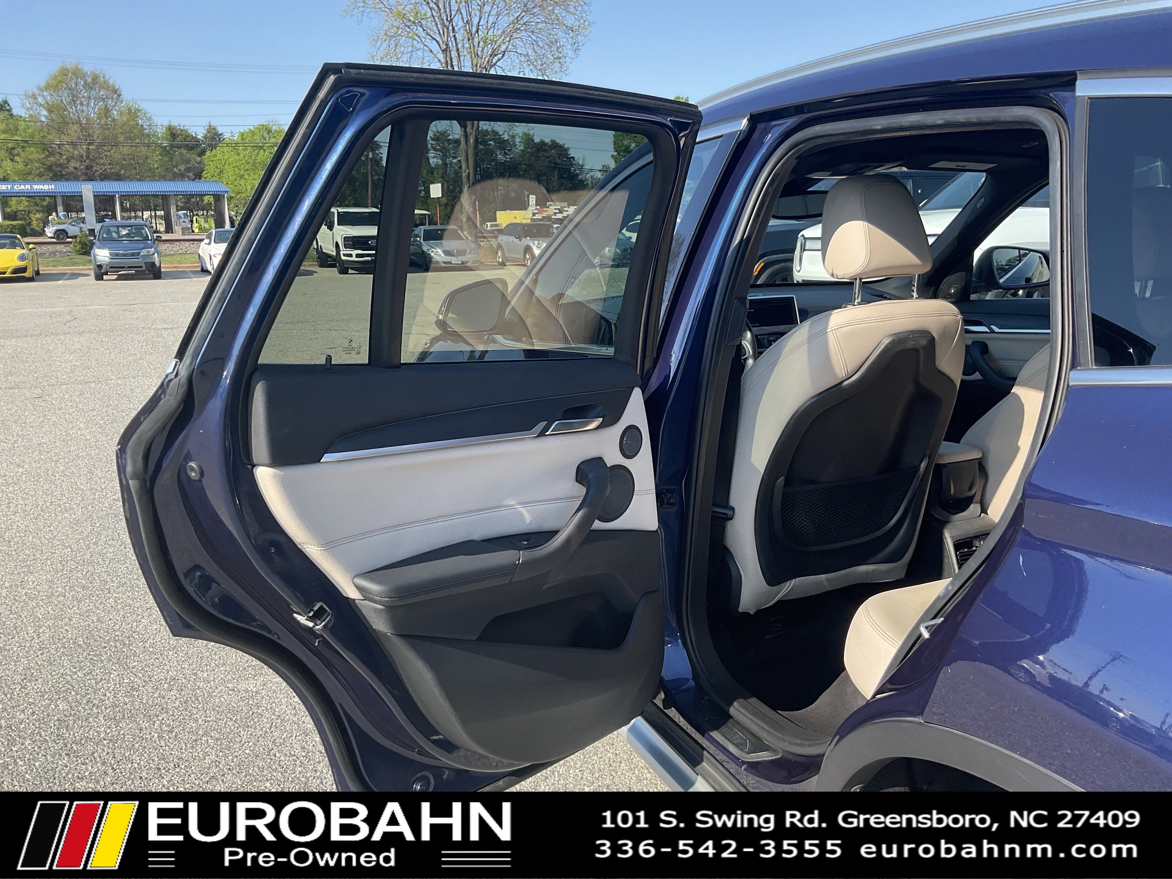 Used 2018 BMW X1 xDrive28i image 11