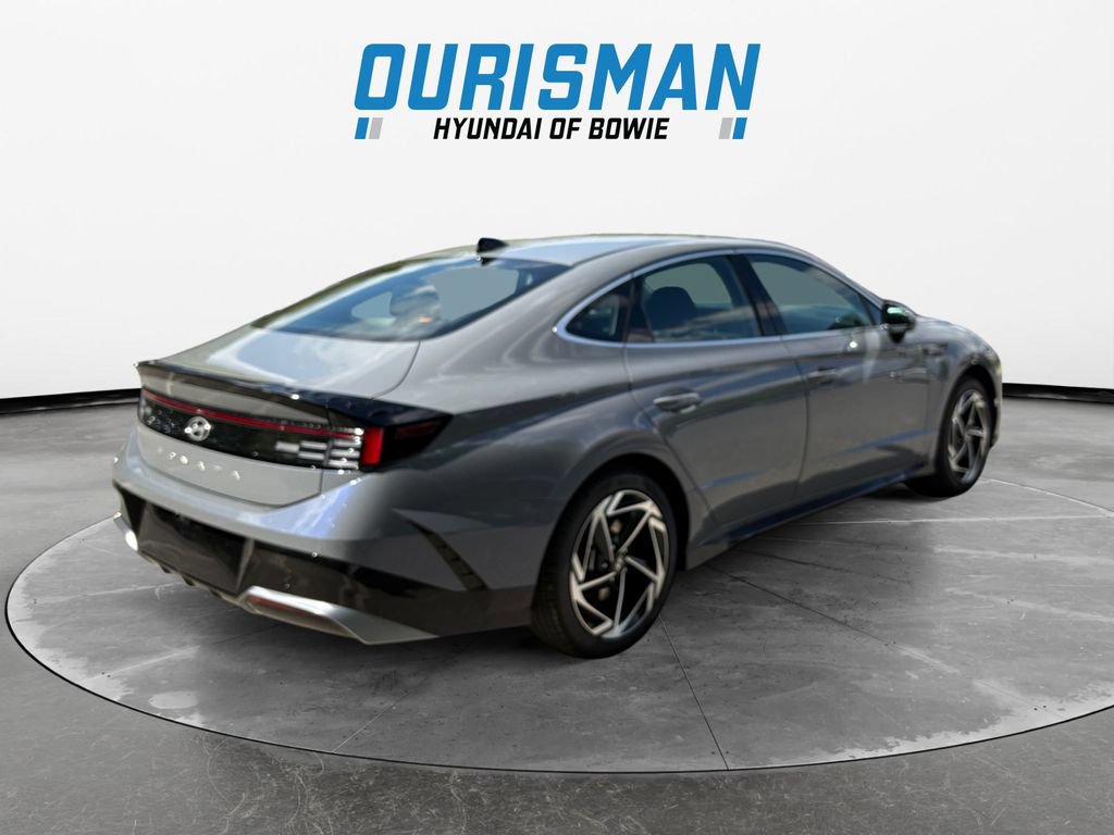 New 2026 Hyundai Sonata SEL FWD image 6