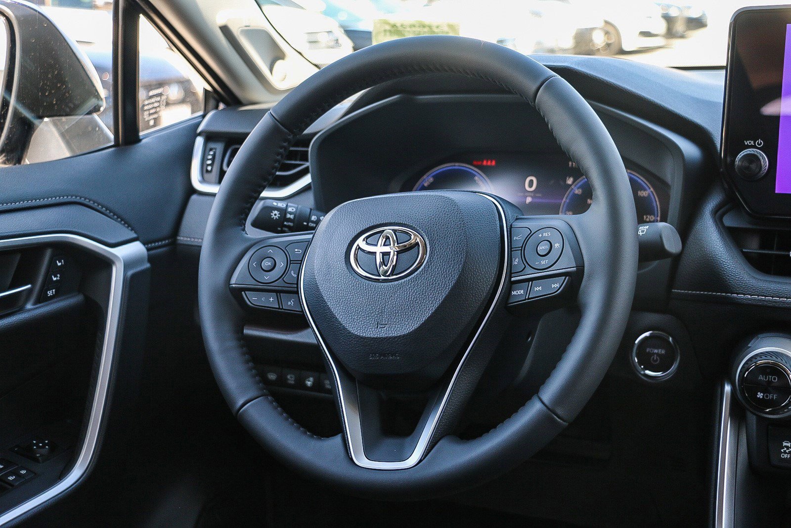 New 2025 Toyota RAV4 Limited image 17