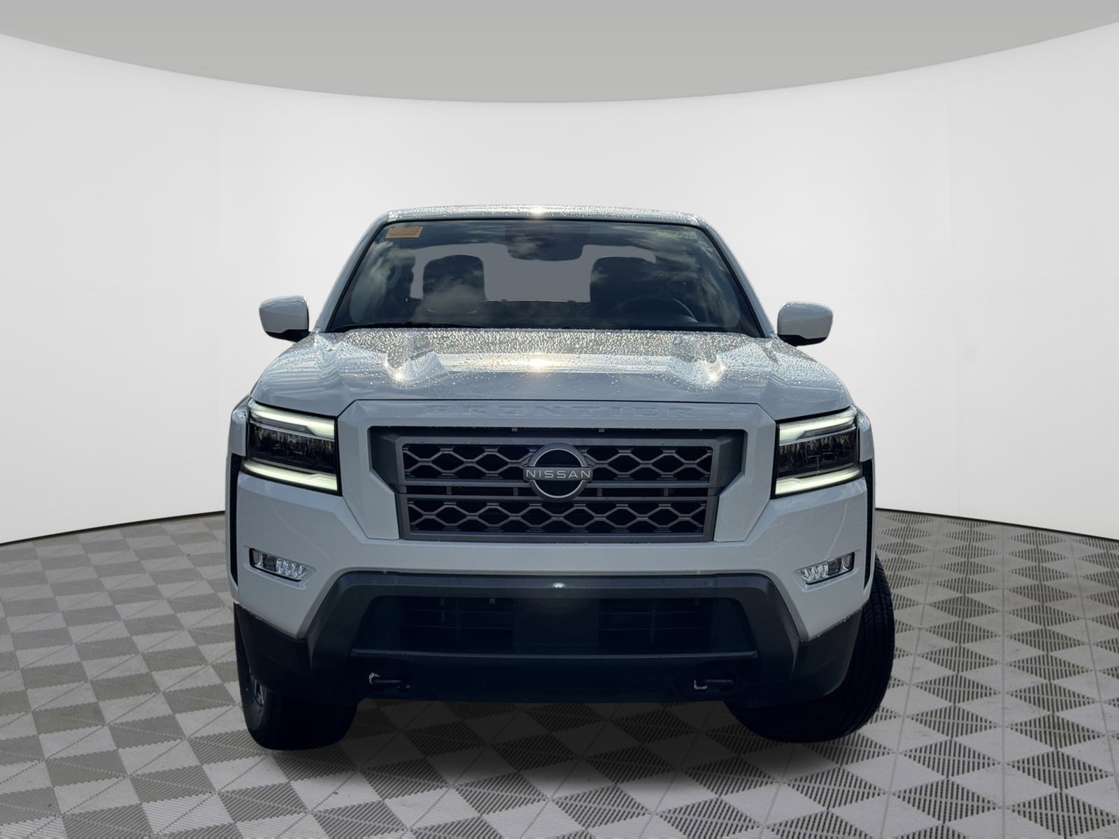 Used 2024 Nissan Frontier SL w/ Technology Package image 18