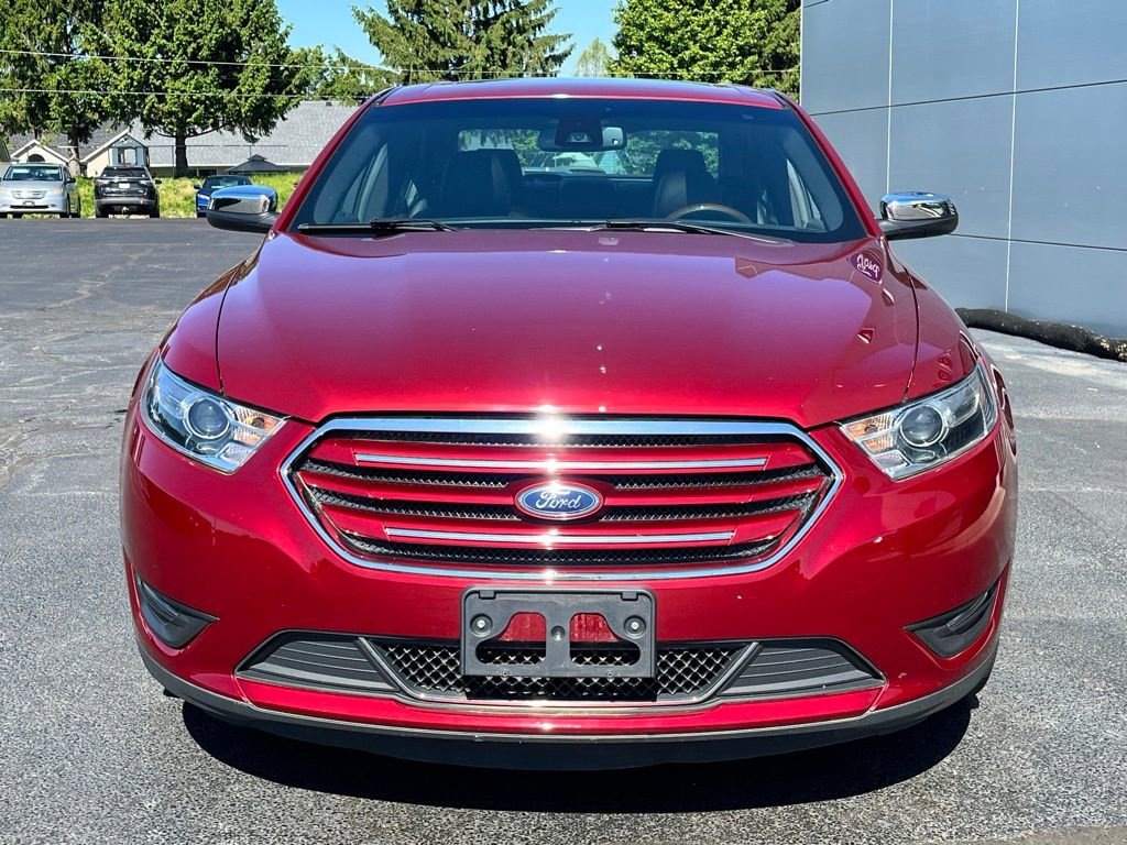 Used 2017 Ford Taurus Limited FWD image 9