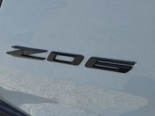Used 2023 Chevrolet Corvette Z06 RWD image 11