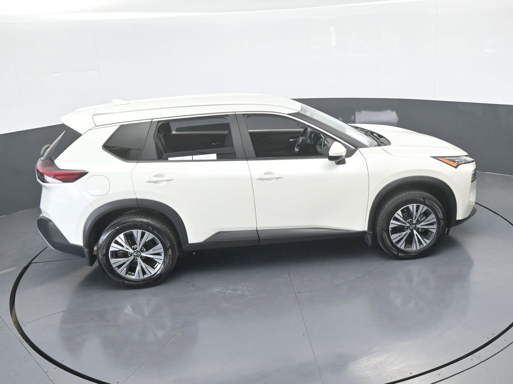 Used 2023 Nissan Rogue SV image 53