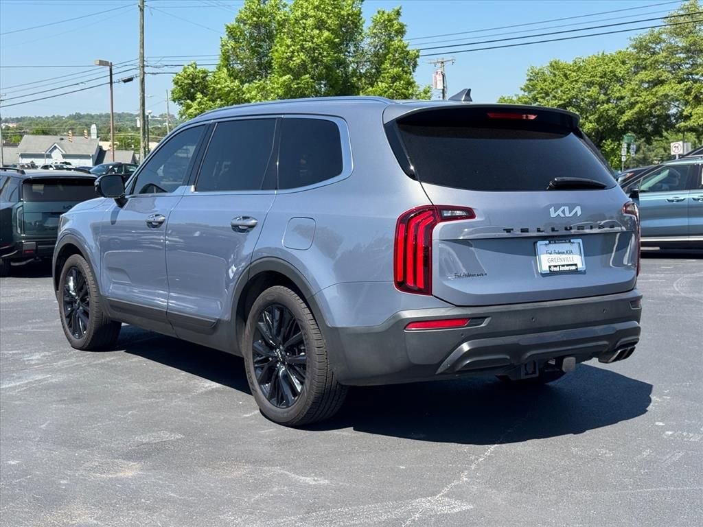 Certified 2022 Kia Telluride SX w/ Towing Package image 5
