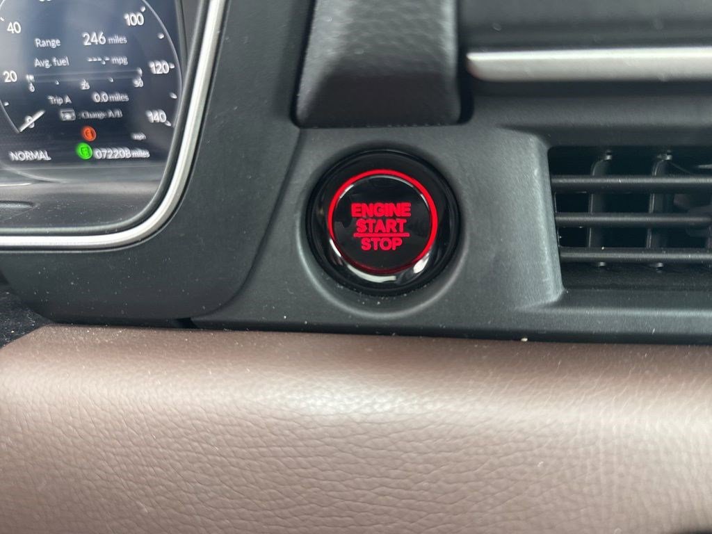 Certified 2023 Honda Pilot Elite image 17