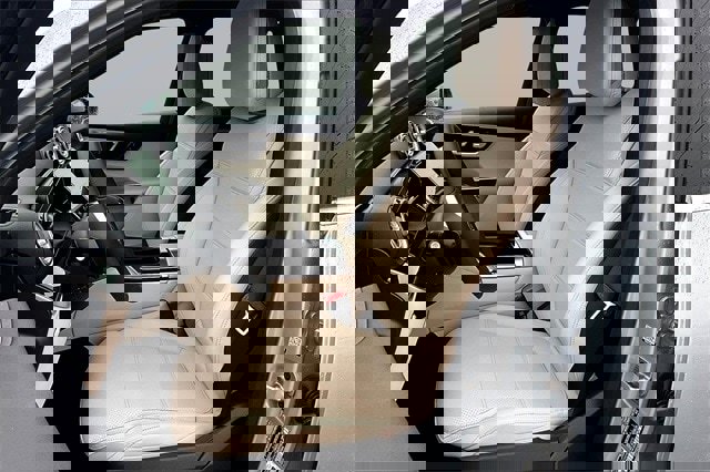 New 2026 Mercedes-Benz GLC 300 4MATIC image 12