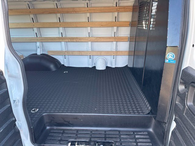 Used 2025 GMC Savana 2500 w/ Driver Convenience Package RWD image 25