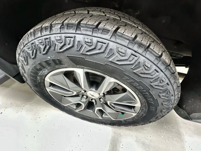 Certified 2024 Chevrolet Silverado 1500 RST AWD/4WD image 33