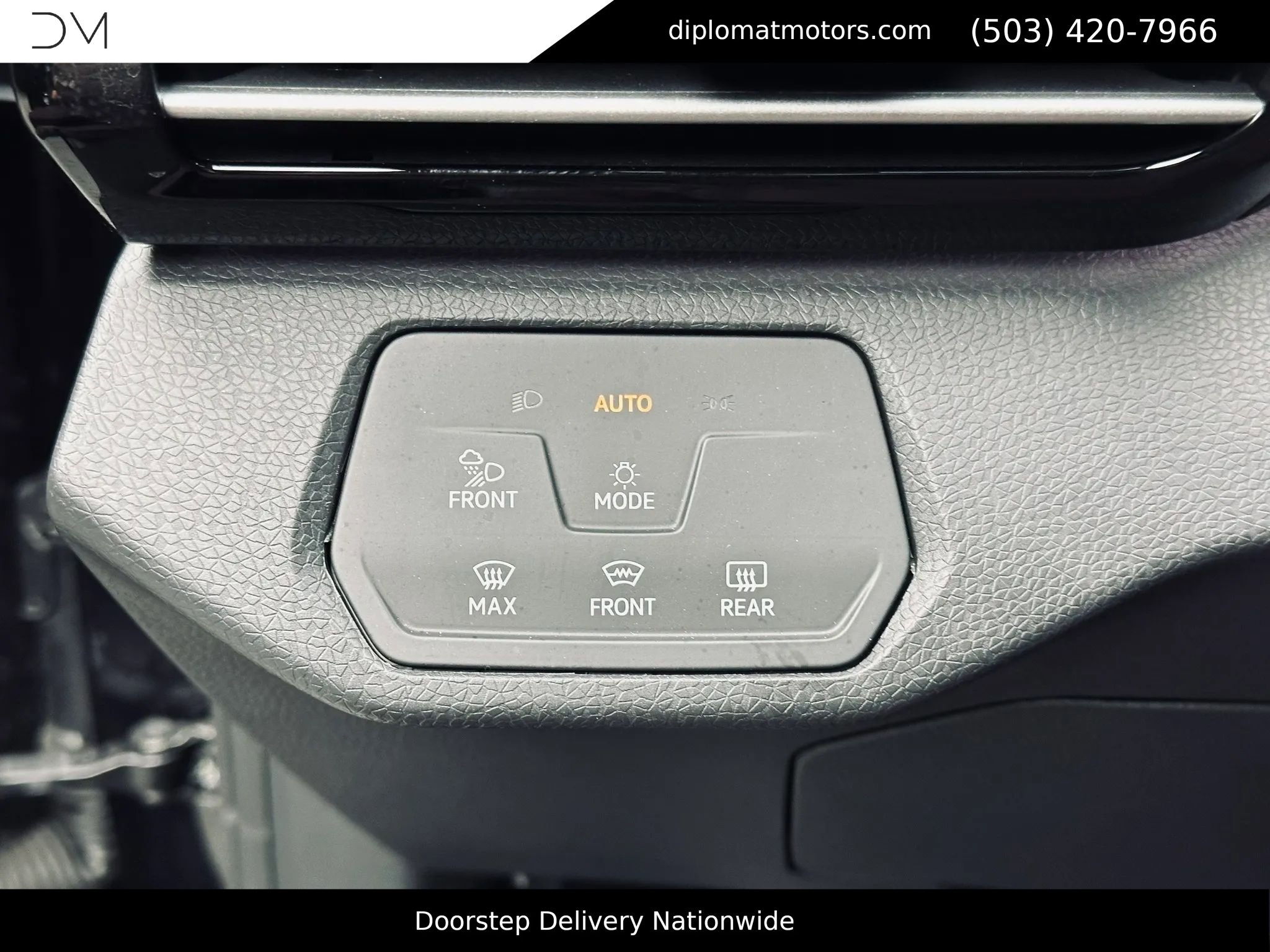 Used 2024 Volkswagen ID.4 Pro S AWD/4WD image 32