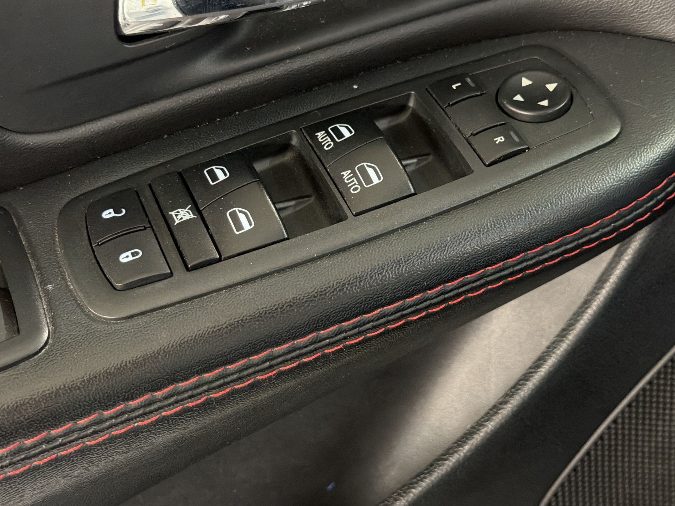 Used 2017 Dodge Grand Caravan GT FWD image 24