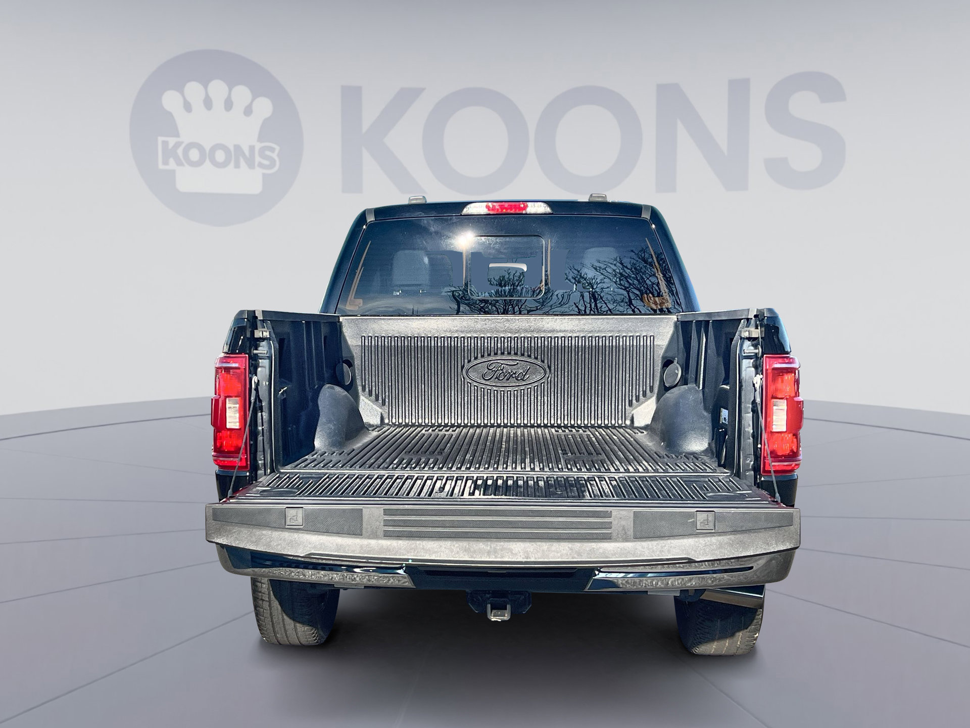 Certified 2022 Ford F150 XLT w/ Equipment Group 302A High image 24