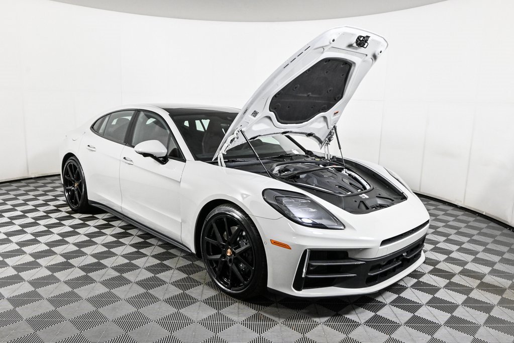 New 2025 Porsche Panamera RWD image 36