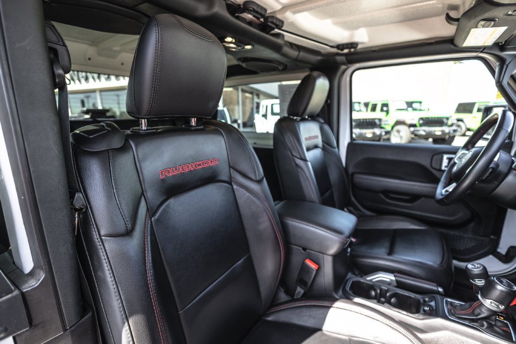 Used 2021 Jeep Wrangler Rubicon AWD/4WD image 23