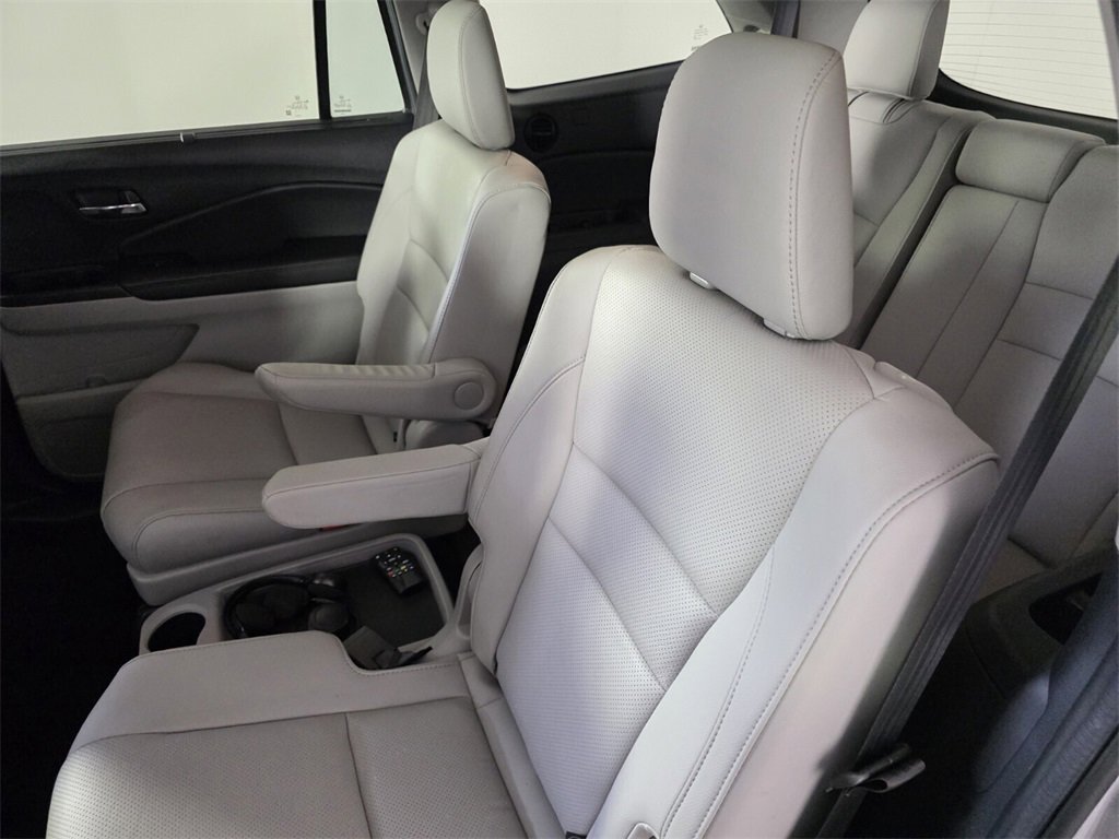 Used 2022 Honda Pilot Elite image 15