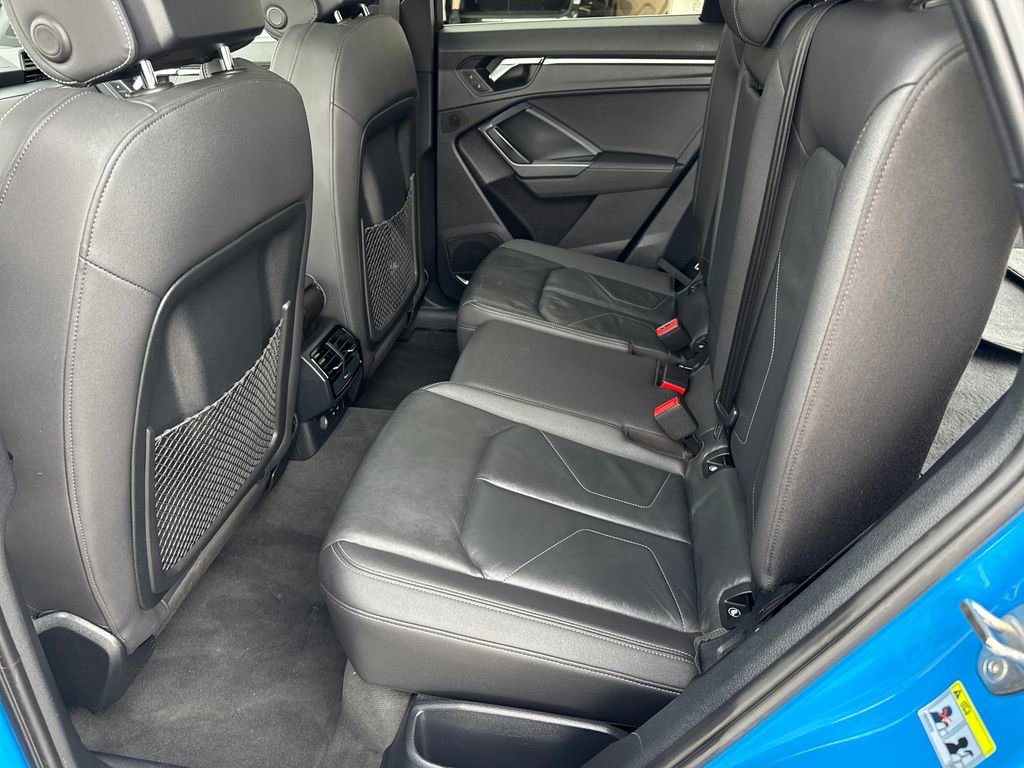 Used 2019 Audi Q3 2.0T Prestige AWD/4WD image 25