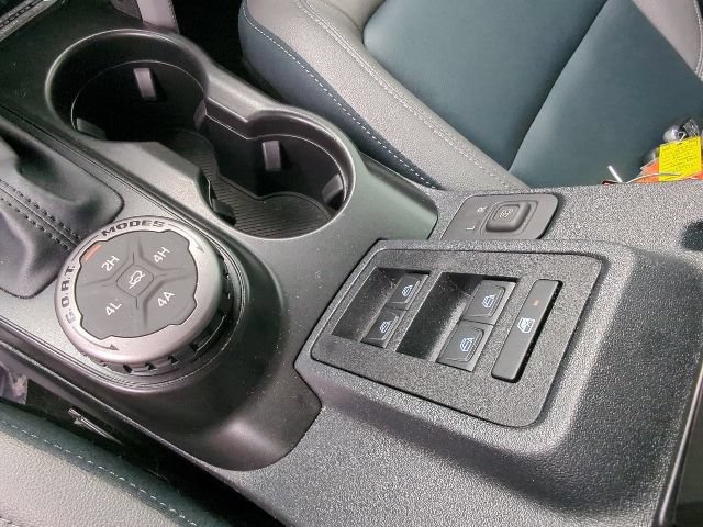 Used 2023 Ford Bronco Outer Banks AWD/4WD image 17