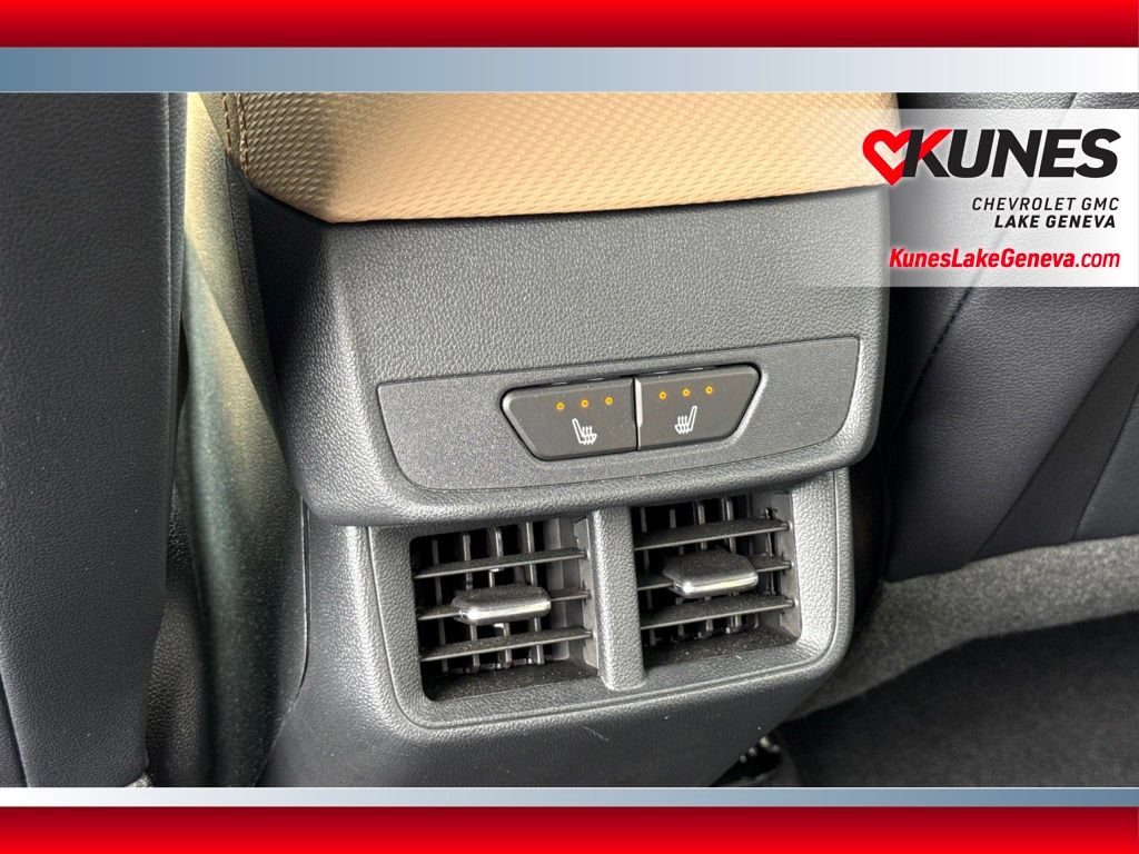 New 2026 Chevrolet Equinox ACTIV w/ Convenience Package III AWD/4WD image 25
