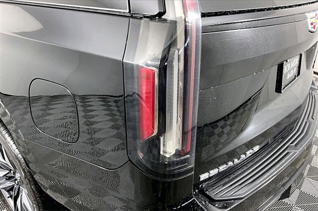 Used 2024 Cadillac Escalade Sport image 23