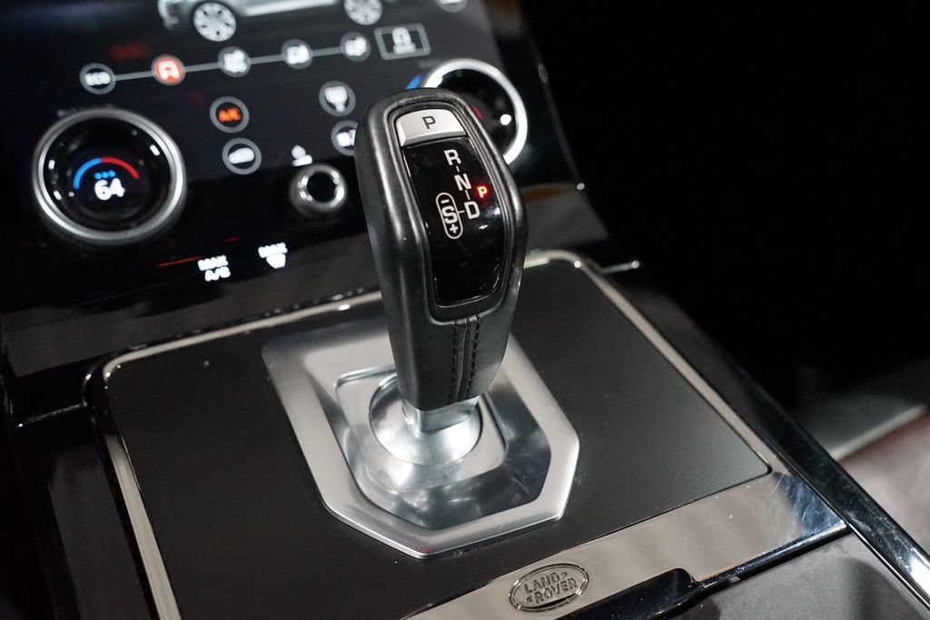 Used 2020 Land Rover Range Rover Evoque R-Dynamic SE AWD/4WD image 24