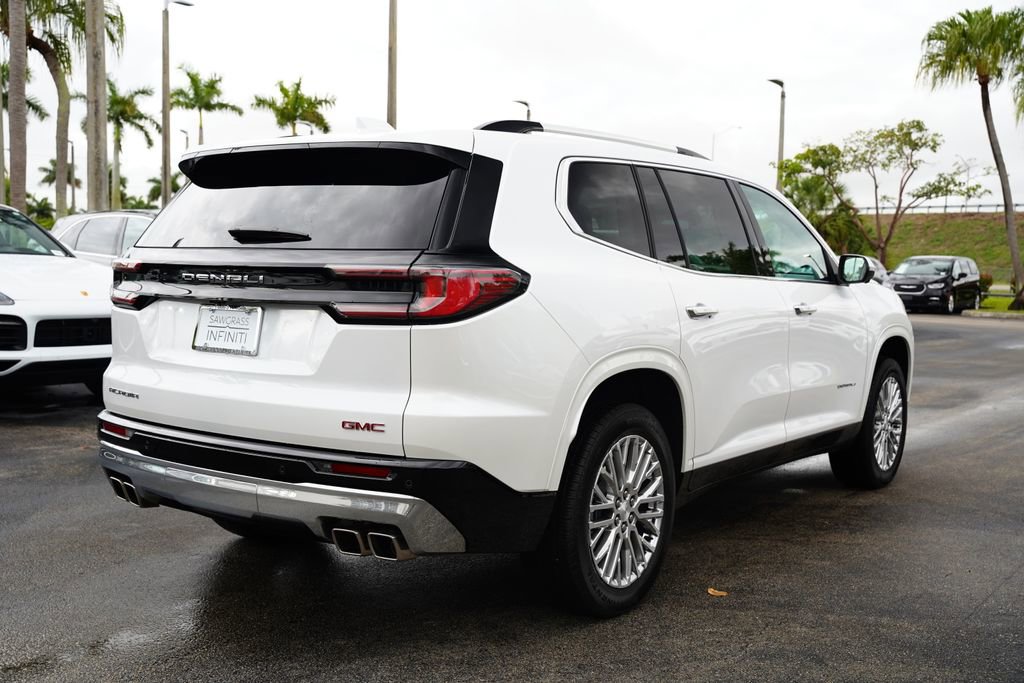 Used 2024 GMC Acadia Denali image 12