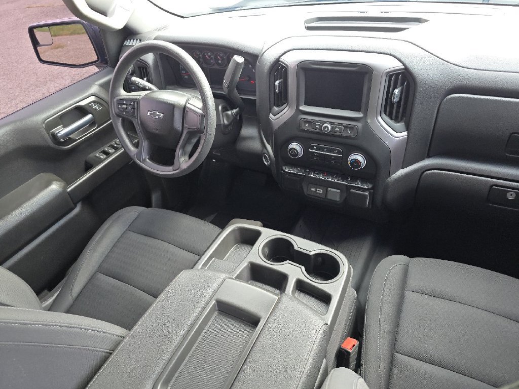 Used 2022 Chevrolet Silverado 1500 Custom Trail Boss w/ LPO, Dark Essentials Package AWD/4WD image 27